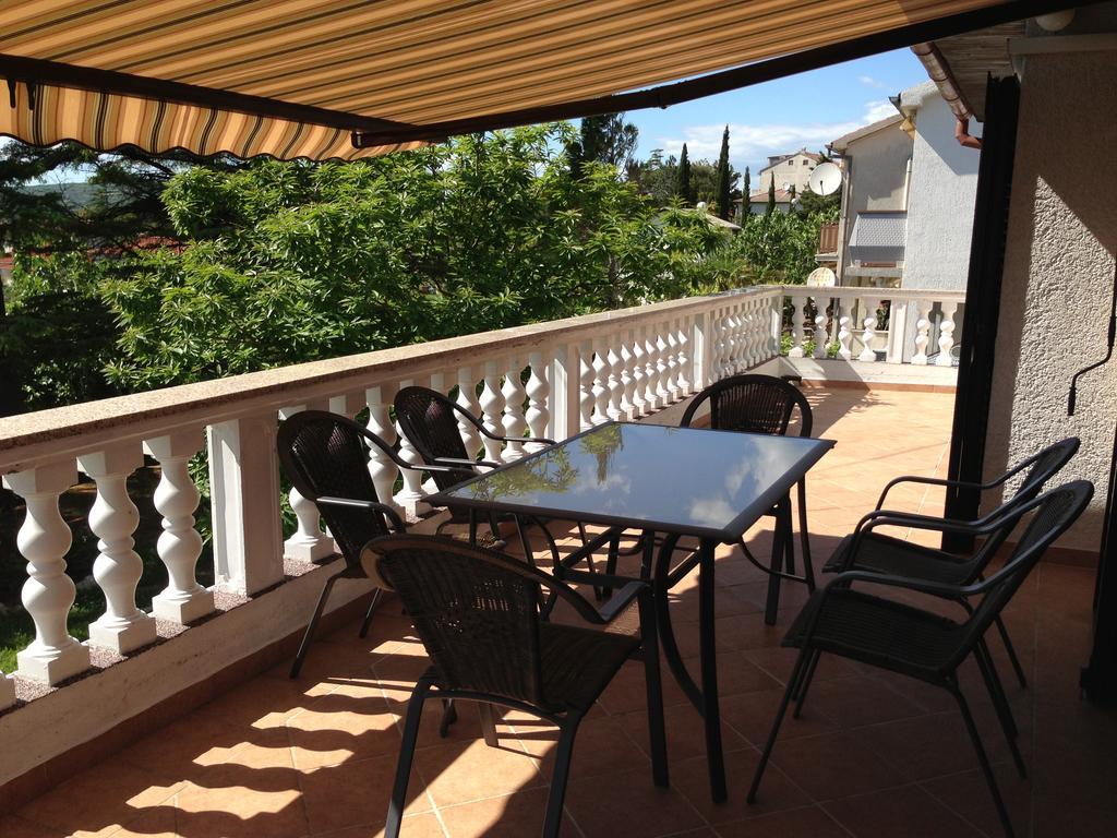 Apartments Karabaic Punat Exterior photo