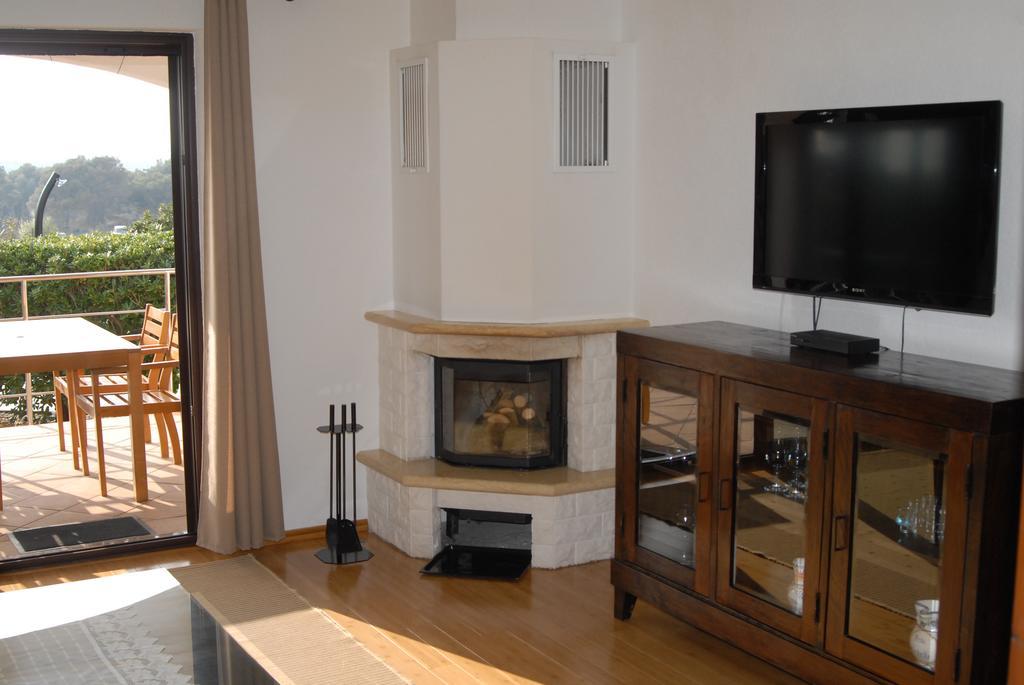 Apartments Karabaic Punat Exterior photo